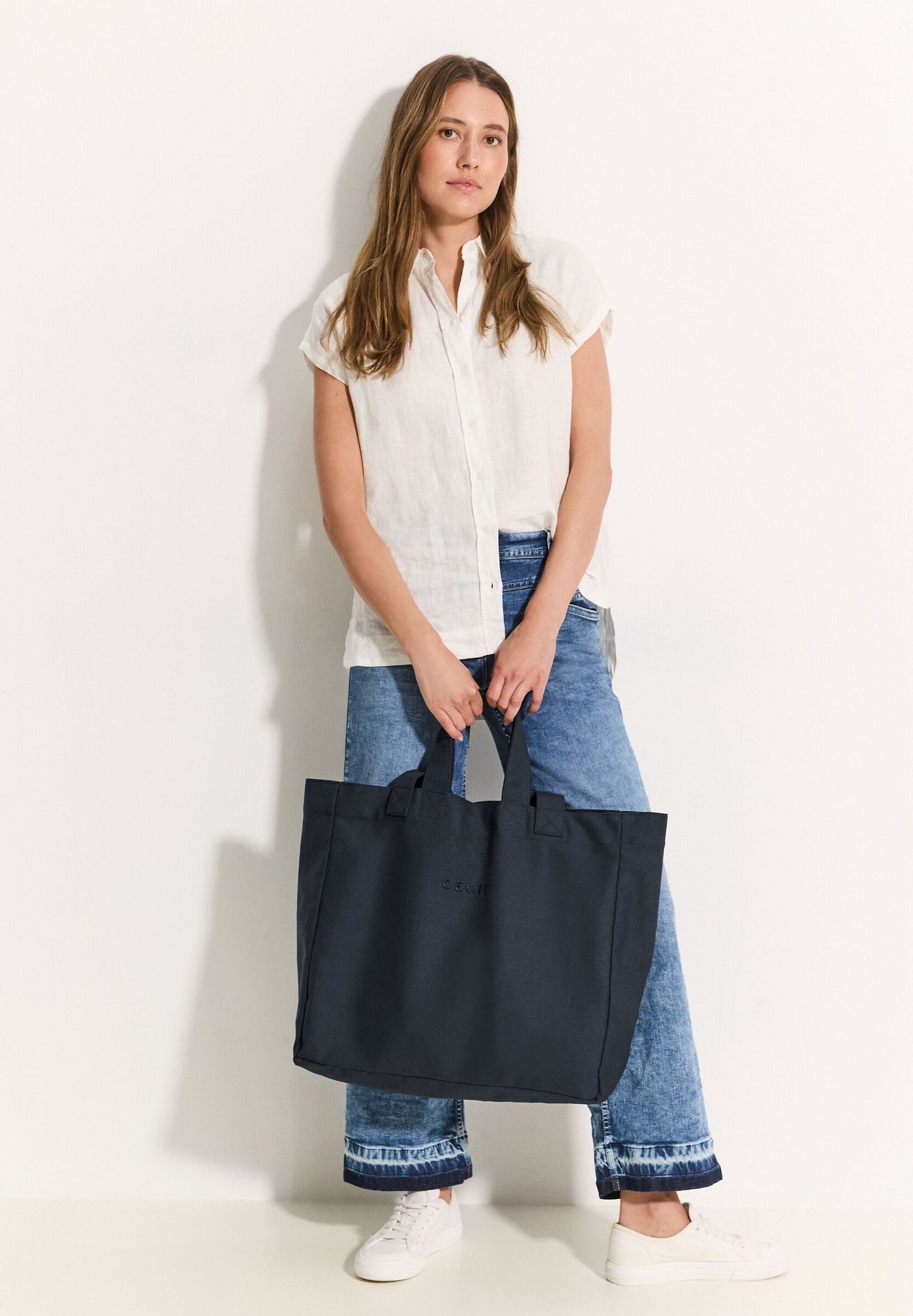 Canvas Shopper